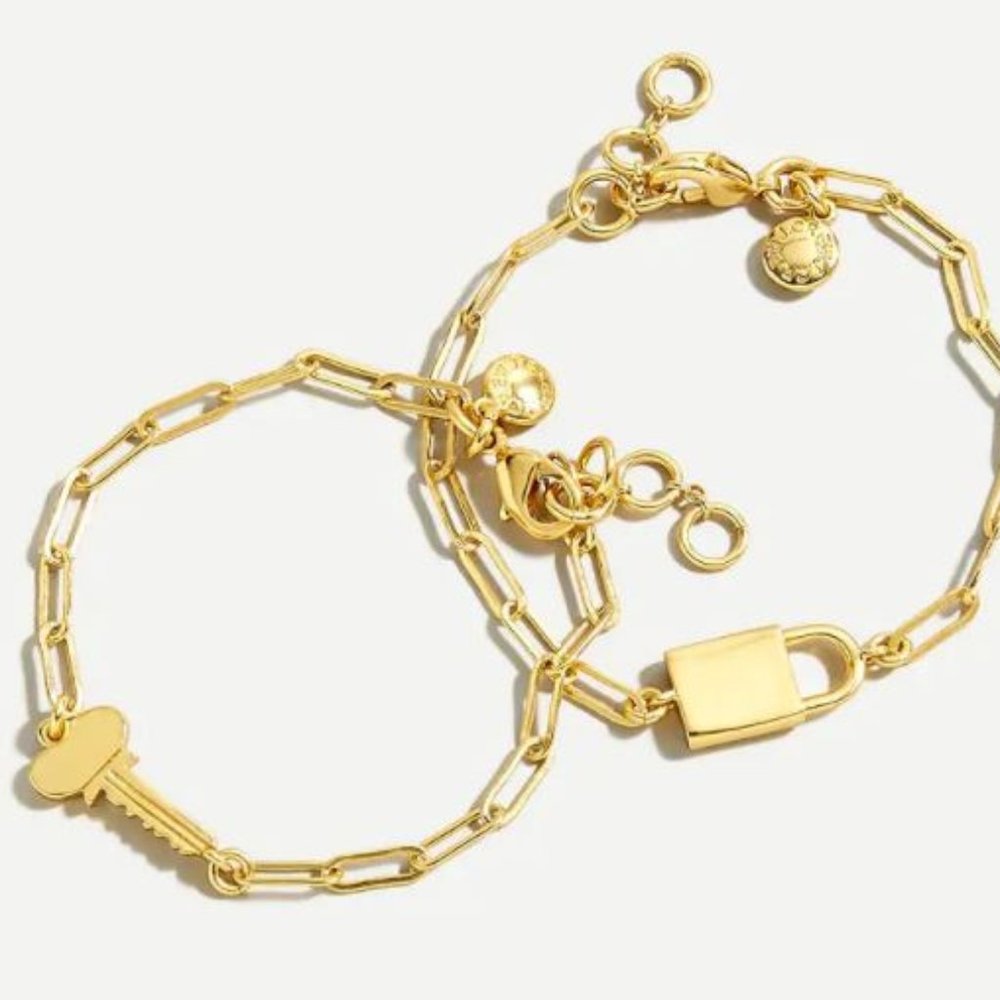 NWT Layered Lock-and-Key‎ Double Bracelet